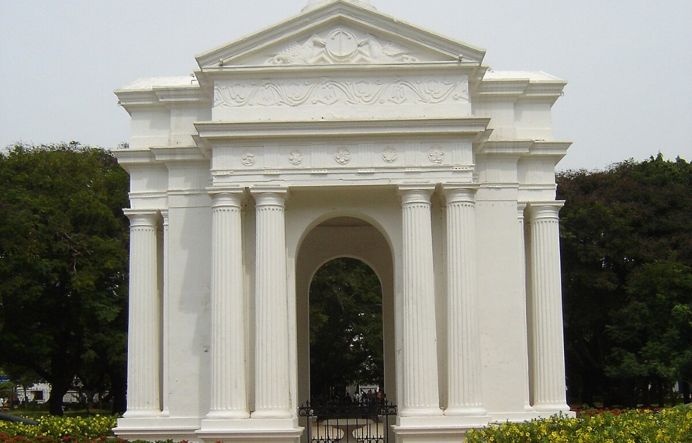 French War Memorial & Aayi Mandapam